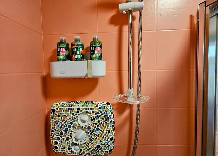 Mary's Artebella * Tralee